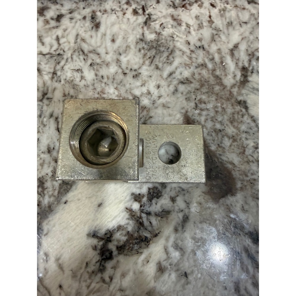 CMC AB-750-5 750KCMIL-1/0 CU9AL Connector Lug Electrical Terminal‎ Aluminum
